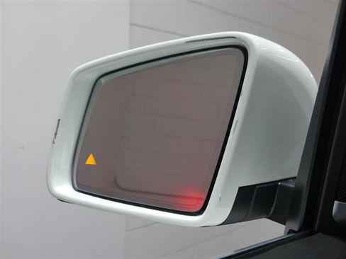 Used 2017 Mercedes-Benz GLS 550 4MATIC image 14