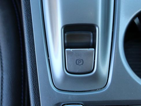 Used 2023 Hyundai Kona Limited image 23