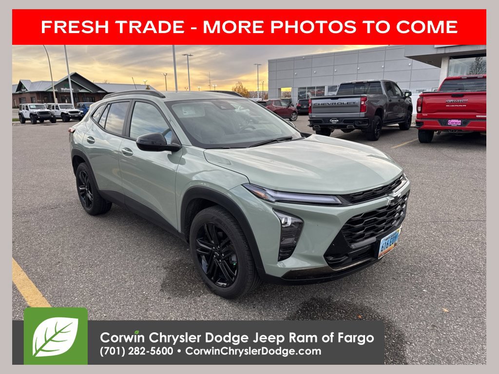 Used 2025 Chevrolet Trax ACTIV w/ Driver Confidence Package FWD 360° Tour