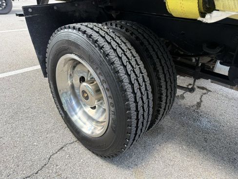 Used 2021 Ford F550 2WD Regular Cab Super Duty image 8