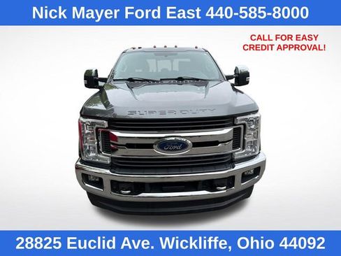 Used 2018 Ford F250 XLT w/ XLT Premium Package AWD/4WD image 2