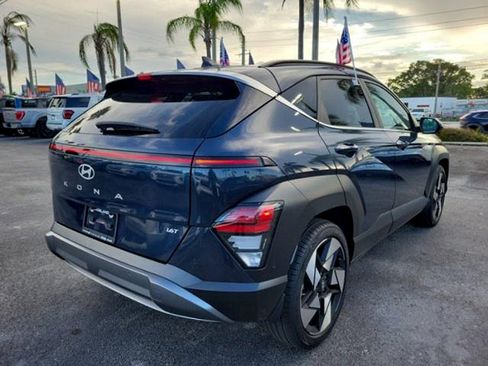 Used 2024 Hyundai Kona Limited FWD image 3