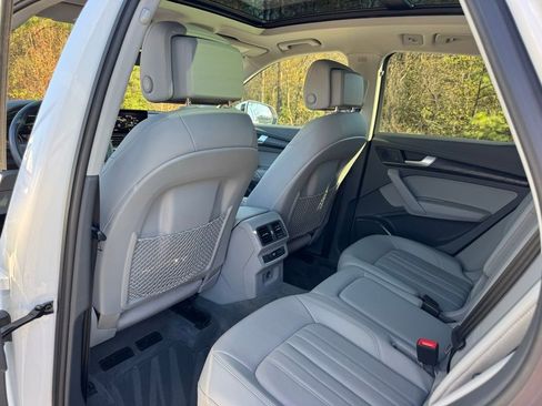 Used 2020 Audi Q5 2.0T Premium w/ Convenience Package image 26