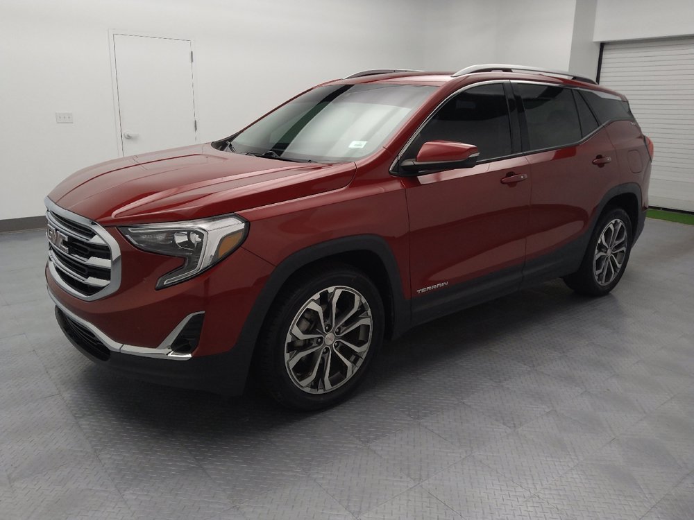 Used 2021 GMC Terrain SLT FWD image 2