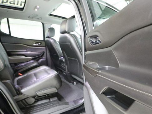 Used 2019 GMC Acadia SLT FWD image 11