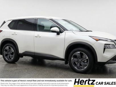 Used 2025 Nissan Rogue SV