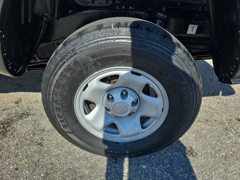 Used 2023 Toyota Tacoma SR image 35