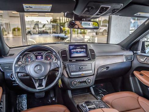 Used 2018 Mercedes-Benz GLS 550 4MATIC w/ Offroad Package image 27