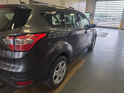 Used 2018 Ford Escape S FWD image 3