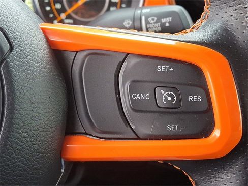 Used 2023 Jeep Gladiator Mojave w/ Cold Weather Group image 22