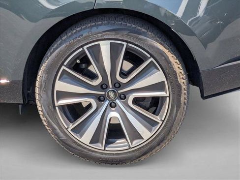 Used 2025 Land Rover Range Rover Autobiography AWD/4WD image 19