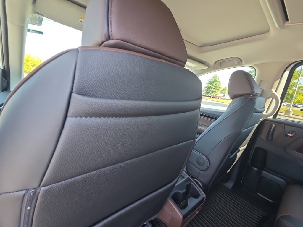 New 2027 Honda Odyssey Elite image 23