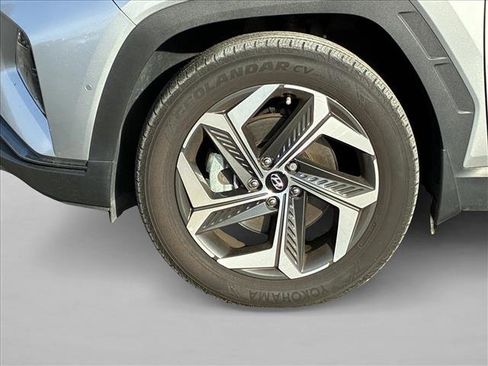 Used 2022 Hyundai Tucson Limited image 9
