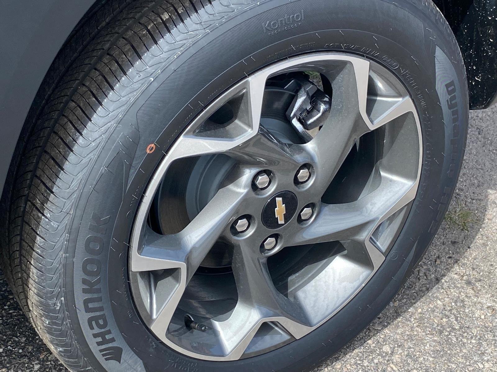 New 2026 Chevrolet Trax LT FWD image 21