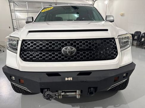 Used 2019 Toyota Tundra Platinum AWD/4WD image 2