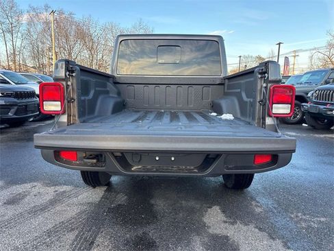 New 2026 Jeep Gladiator Sport image 4