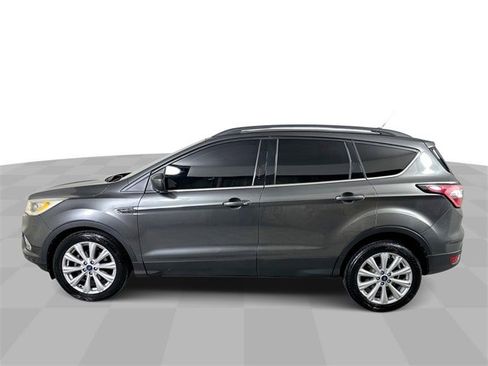 Used 2018 Ford Escape SEL image 5