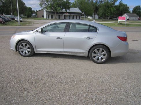 Used 2010 Buick LaCrosse CXL w/ Luxury Package image 4