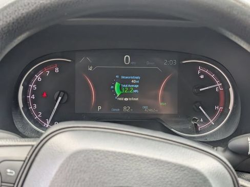 Used 2024 Toyota RAV4 XLE w/ Convenience Package FWD image 18