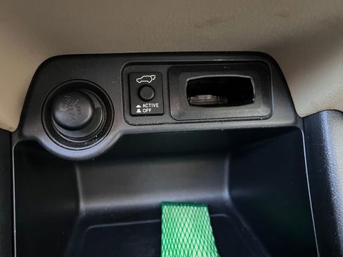 Used 2015 Mitsubishi Outlander GT image 19