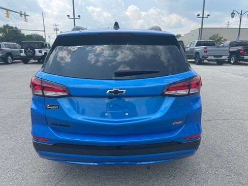 Used 2024 Chevrolet Equinox RS w/ LPO, Floor Liner Package FWD image 11