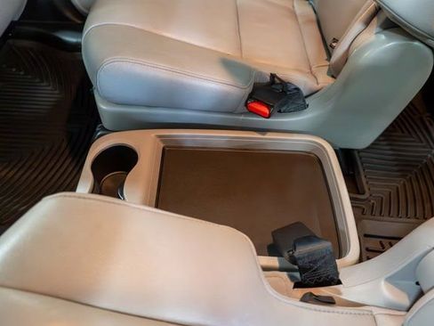 Used 2020 Honda Pilot Touring image 14