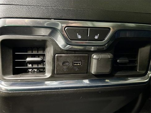 Used 2020 GMC Sierra 1500 AT4 image 29