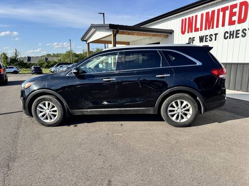 Used 2018 Kia Sorento FWD image 13