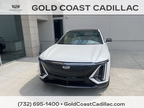 Used 2024 Cadillac Lyriq Sport image 5