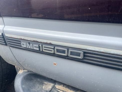 Used 1996 GMC Yukon 4WD 4-Door image 14