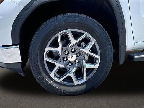 New 2026 GMC Sierra 1500 SLE w/ Preferred Package AWD/4WD image 13