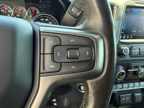 Used 2019 Chevrolet Silverado 1500 LT w/ All-Star Edition AWD/4WD image 27