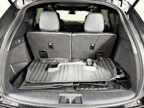 Used 2024 Acura MDX A-Spec image 4