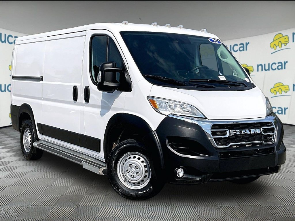 Used 2025 RAM ProMaster 2500 w/ U-Haul Equipment Group FWD image 1