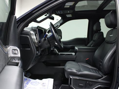 Used 2025 Ford F250 Platinum image 12