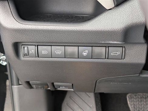 New 2025 Toyota RAV4 XLE Premium image 17