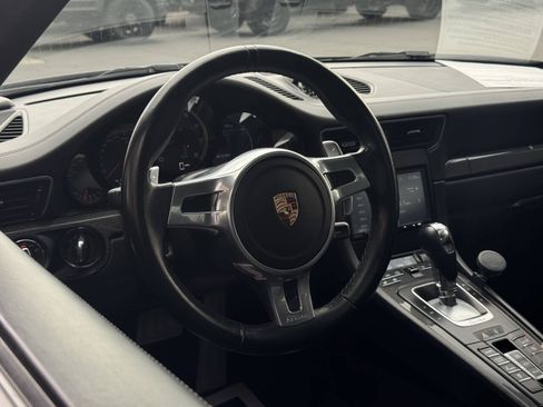 Used 2014 Porsche 911 Turbo S AWD/4WD image 18