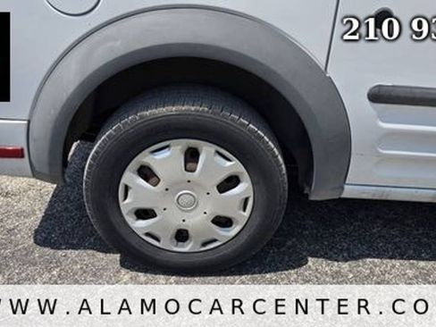 Used 2010 Ford Transit Connect XLT FWD image 12