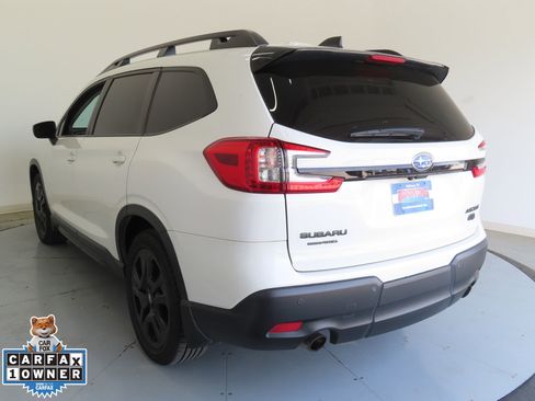 Used 2023 Subaru Ascent Onyx Edition image 6