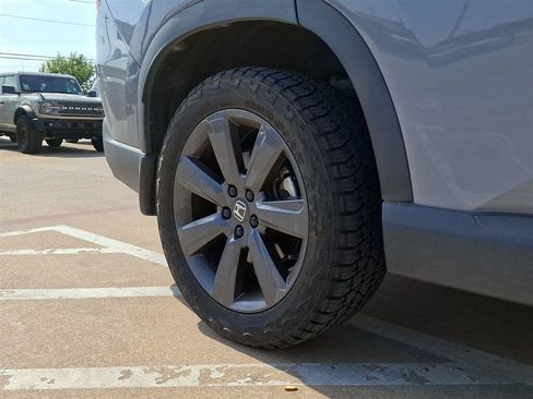 Used 2023 Honda Pilot Sport image 10