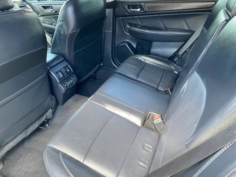 Used 2019 Subaru Outback 2.5i Limited AWD/4WD image 13