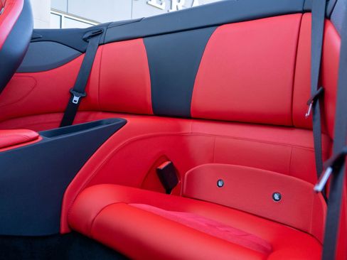 Certified 2019 Ferrari Portofino image 48