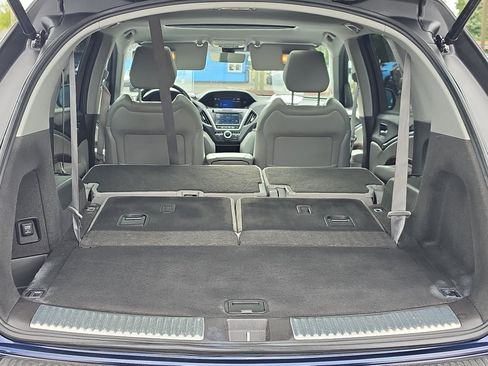 Used 2016 Acura MDX w/ Technology Package AWD/4WD image 10