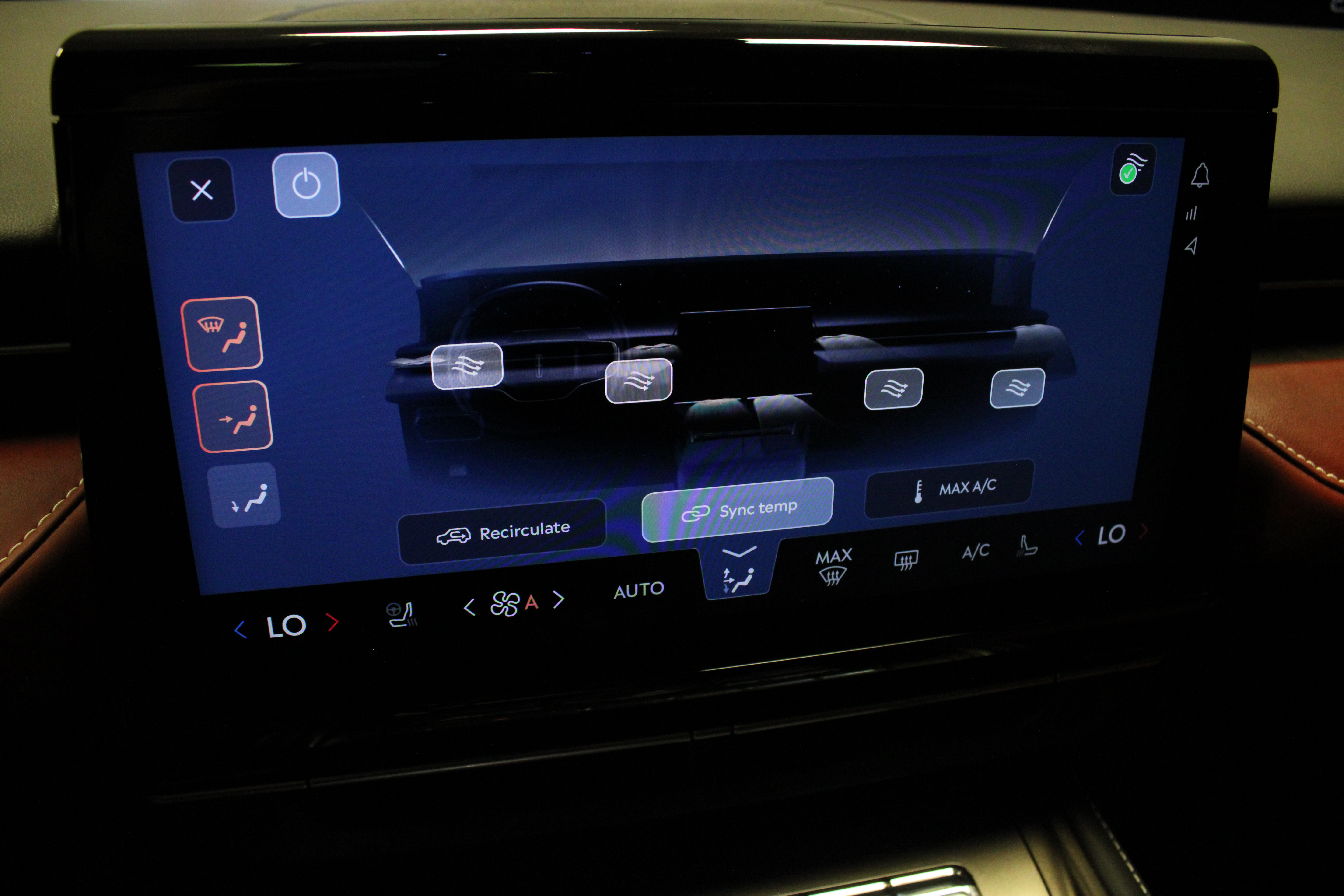 Used 2024 Lincoln Nautilus Black Label AWD/4WD image 26