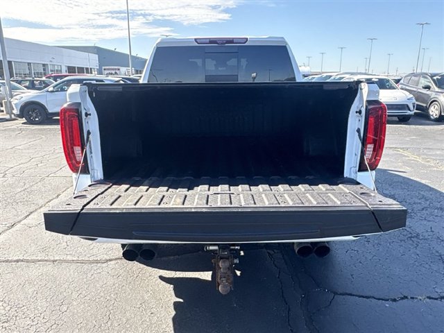 Used 2022 GMC Sierra 1500 AT4X AWD/4WD image 32