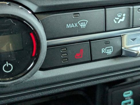 New 2025 Ford Bronco Heritage Edition image 23