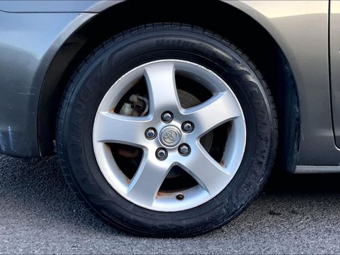 Used 2004 Toyota Camry SE FWD image 8