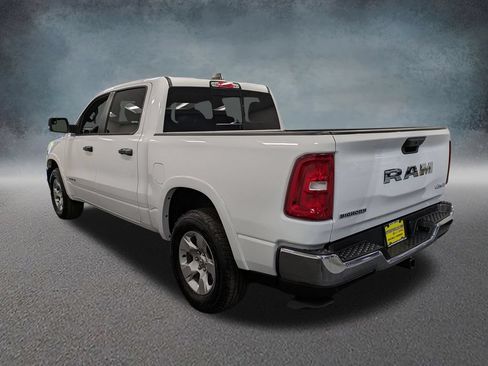 Used 2025 RAM 1500 Big Horn AWD/4WD image 6