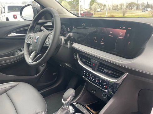 New 2026 Buick Encore GX Avenir w/ Avenir Technology Package image 31