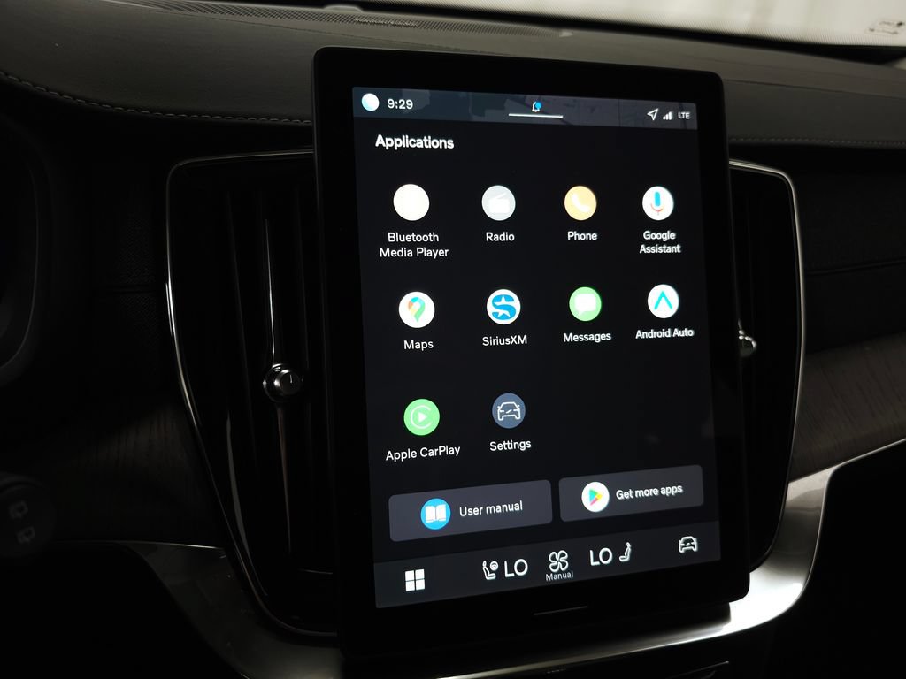 Certified 2026 Volvo XC90 B6 Ultra AWD/4WD image 30